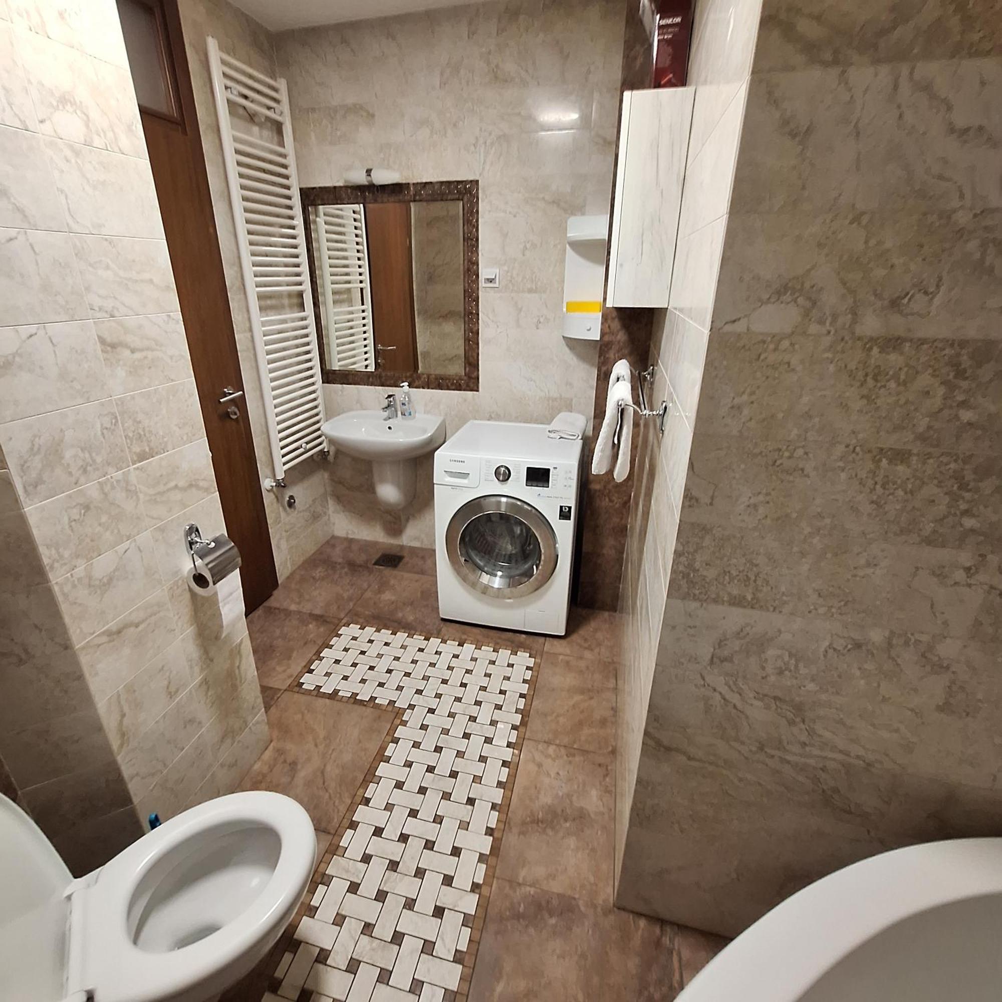Luks Apartment Banja Luka Exteriör bild