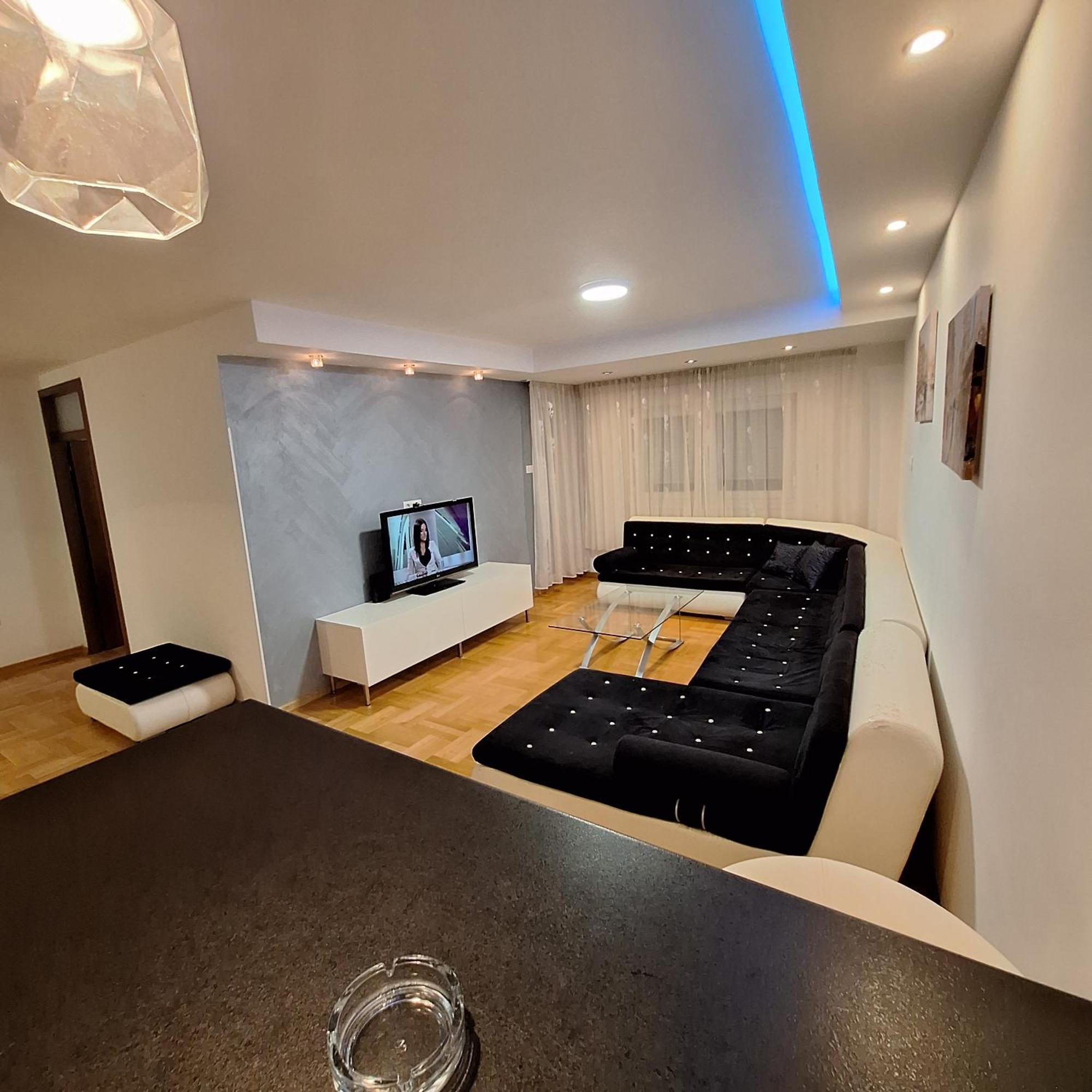 Luks Apartment Banja Luka Exteriör bild
