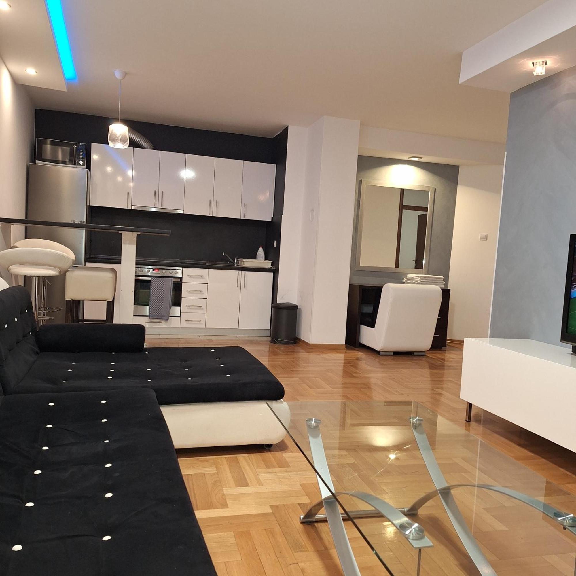 Luks Apartment Banja Luka Exteriör bild