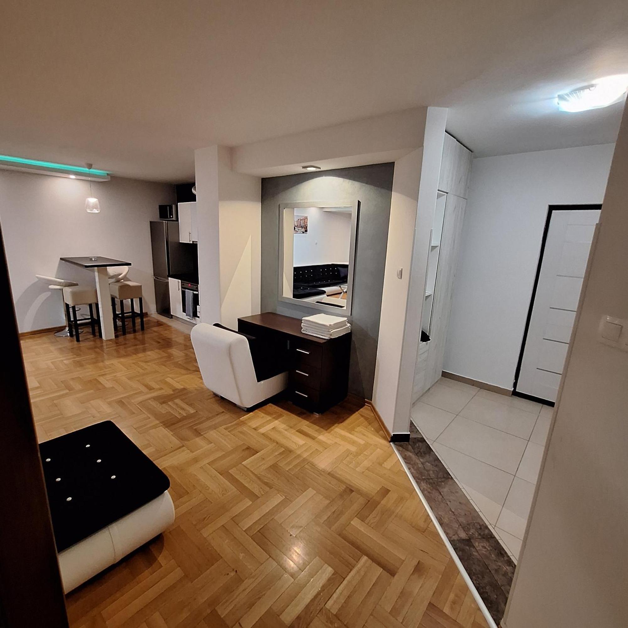 Luks Apartment Banja Luka Rum bild
